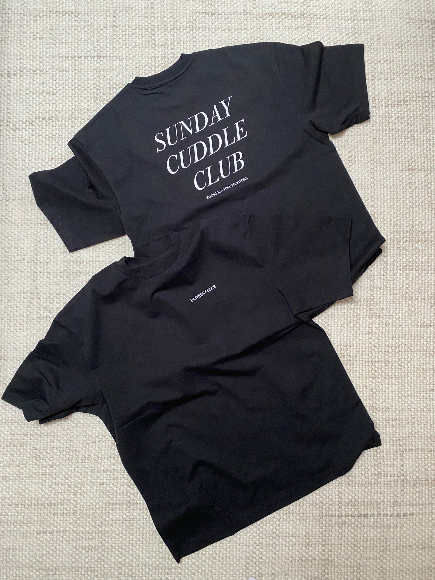 Sunday Cuddle Club Shirt schwarz