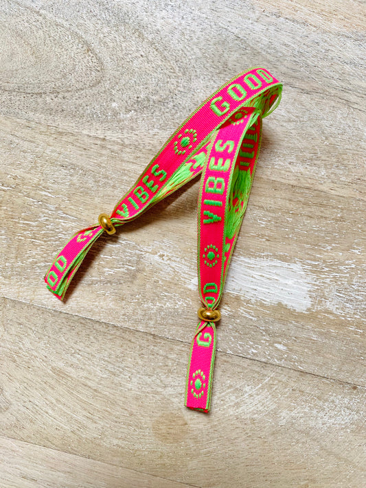 Armbänder aus Stoff