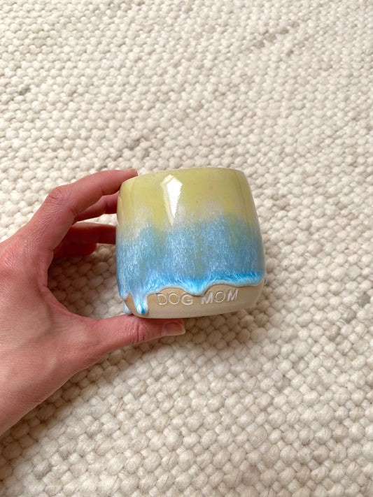 DOG MOM Becher Meer