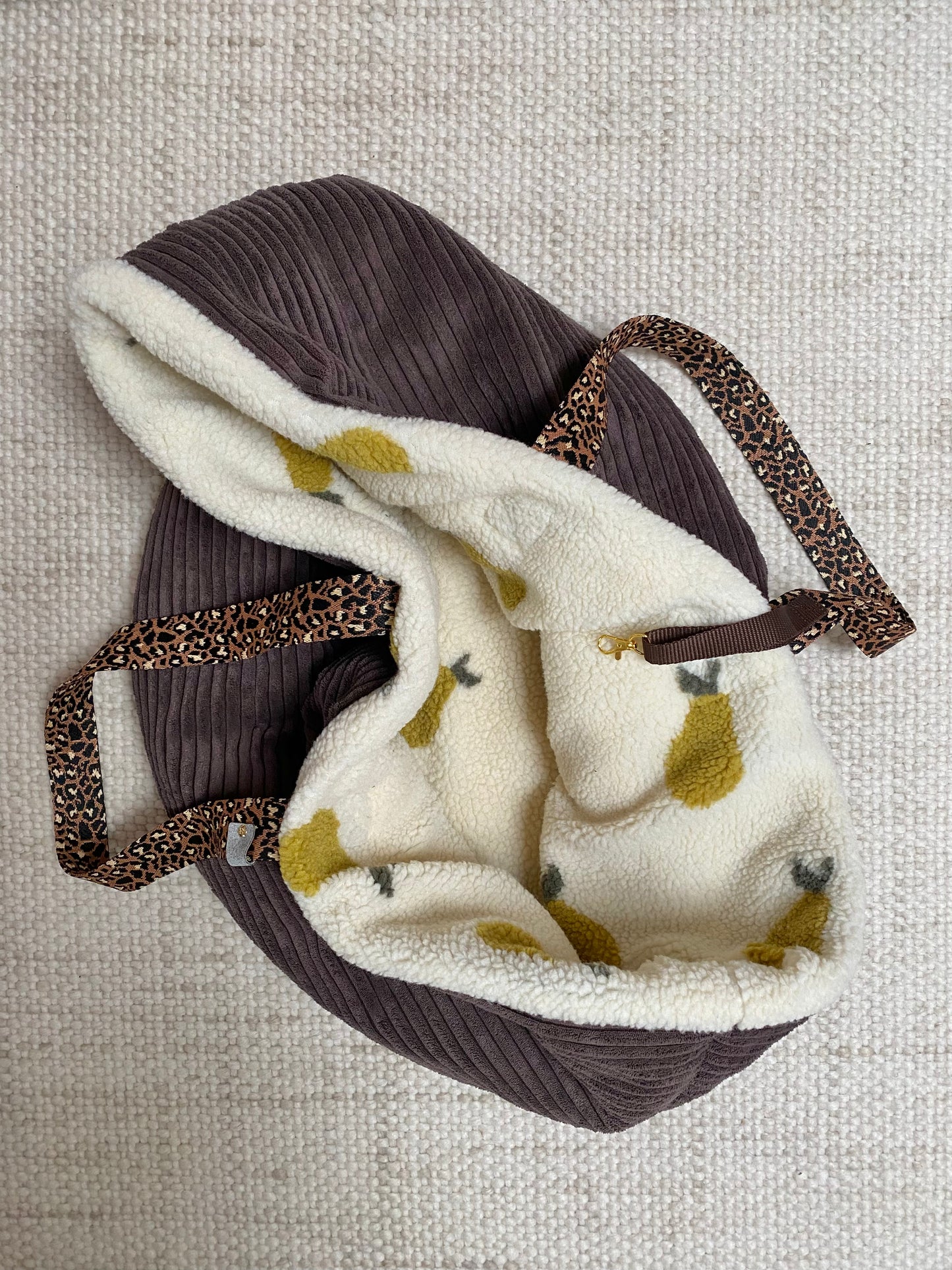 Cord Birnen Teddy Dog Bag