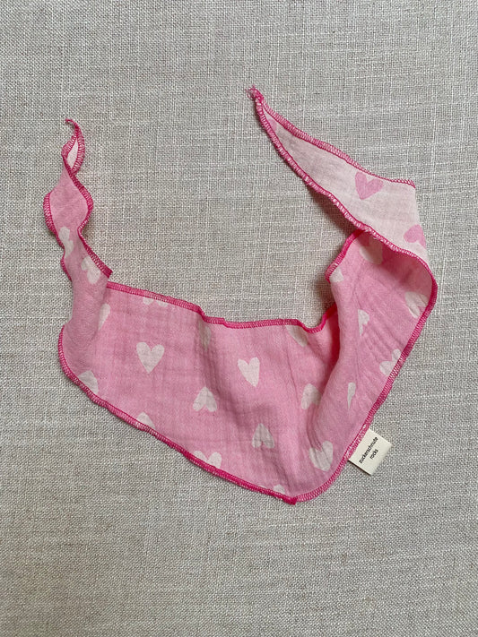 Musselin Bandana Herz Pink