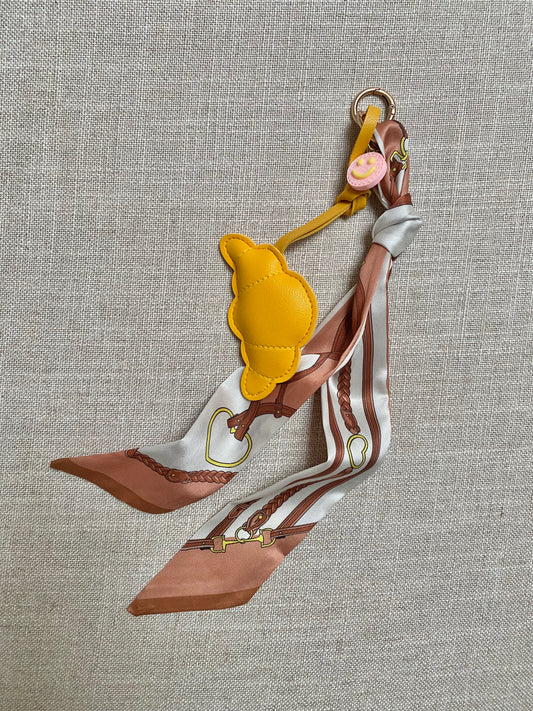 Taschenanhänger Croissant